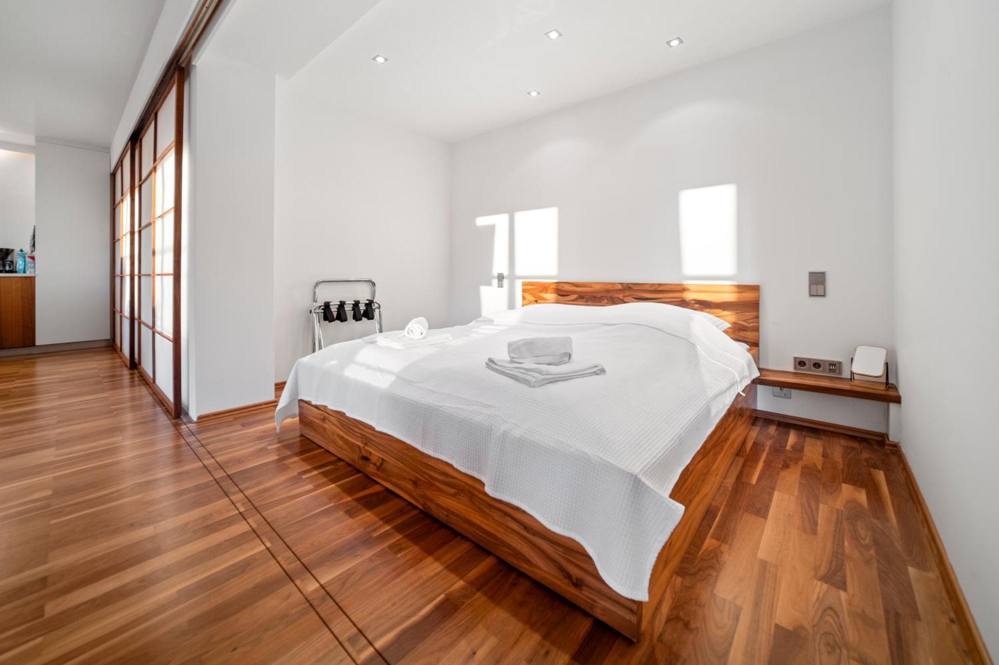 90m2 - 969 Sq Ft Of Luxury Apartment Munich